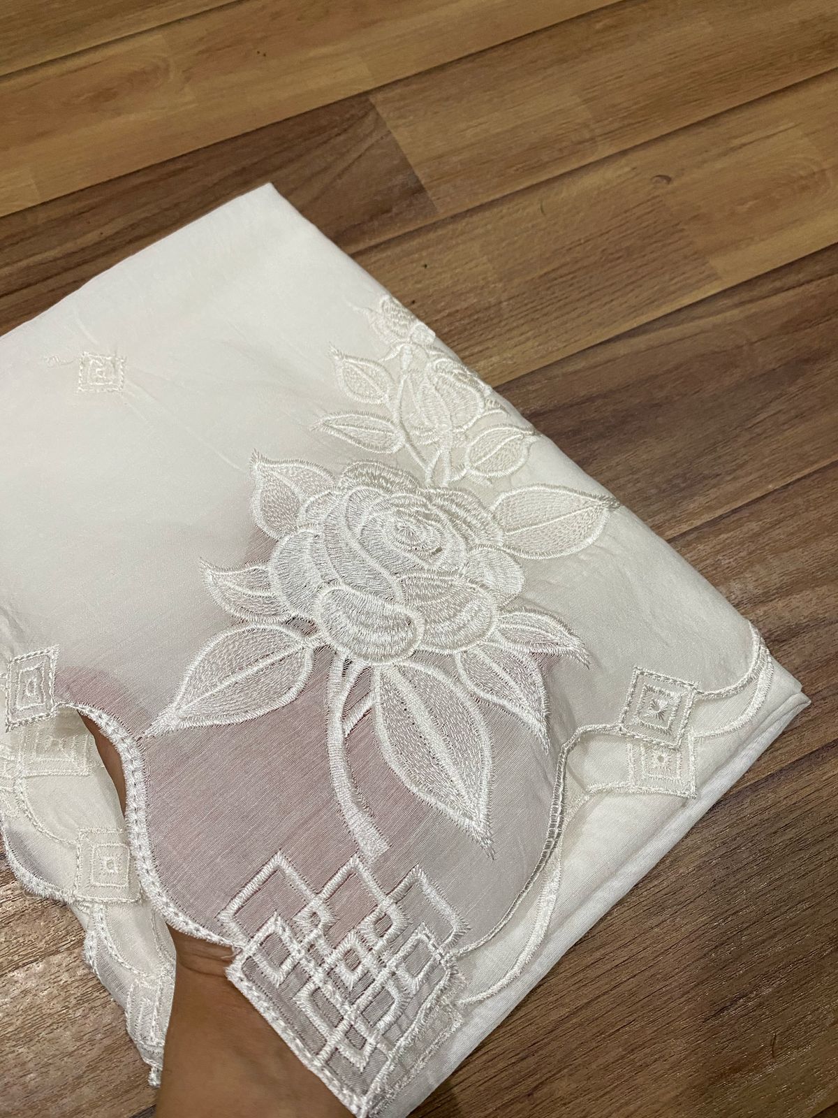 Voile Lawn Dupatta – Rose Floral Embroidery with Geometric Cutwork Border (2.75 Yards, Dyeable)